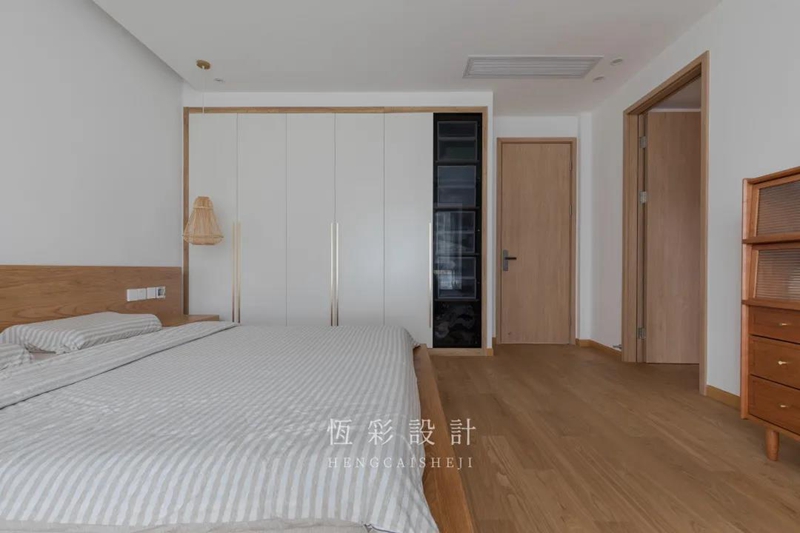 卧室4.jpg