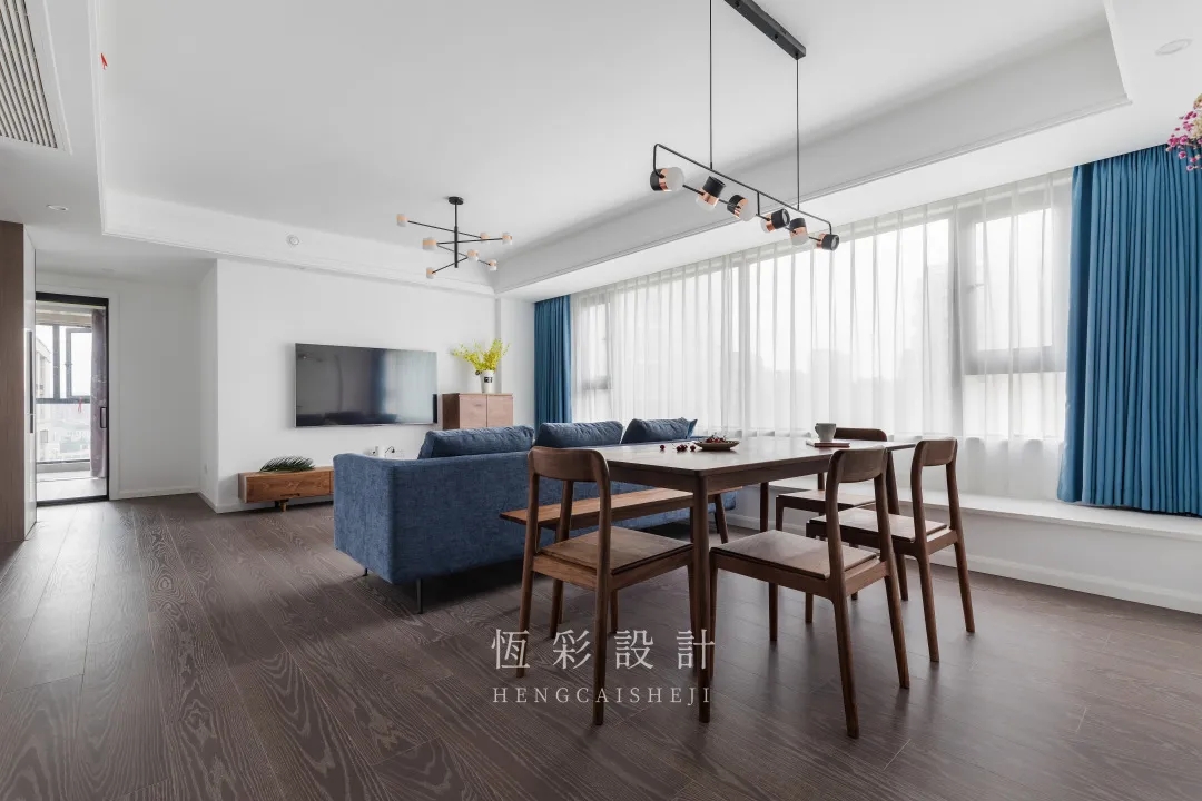 餐厅1.webp.jpg