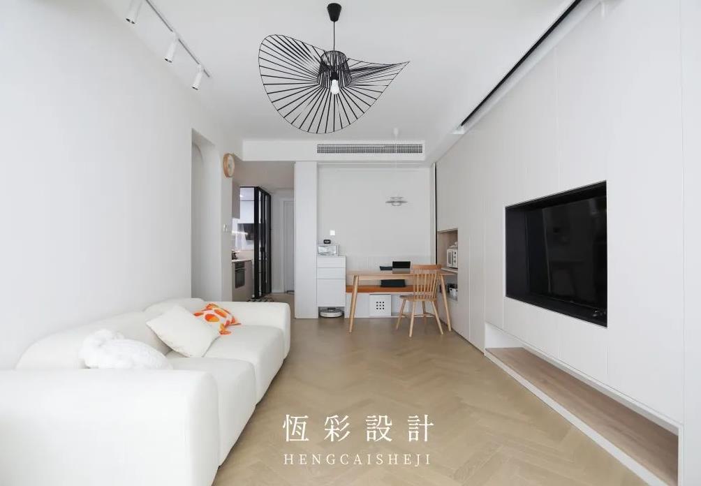 恒彩家装学院府业主屈女士的家客厅餐厅.jpg